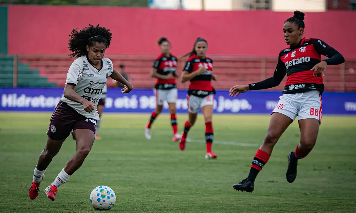 Saiba as diretrizes para desenvolvimento do futebol feminino no Brasil